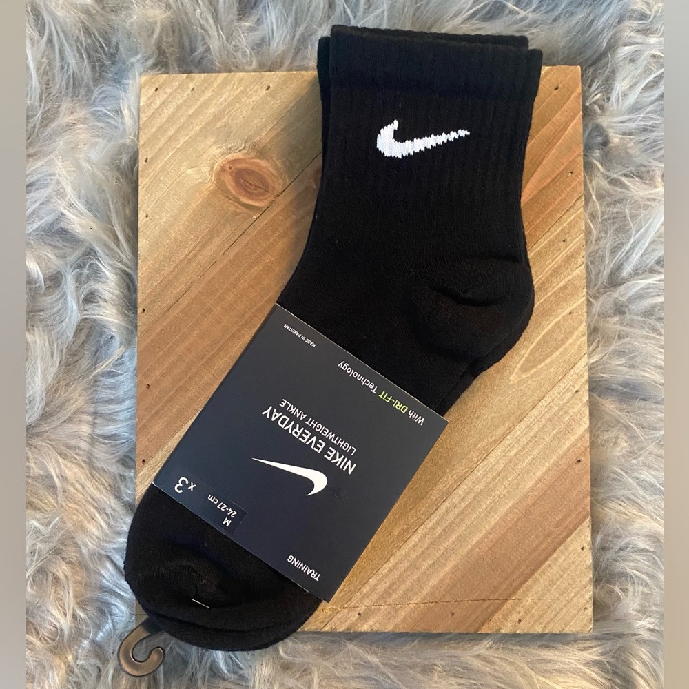 Nike Everyday Lightweight Ankle Socks - Picture 10 of 10